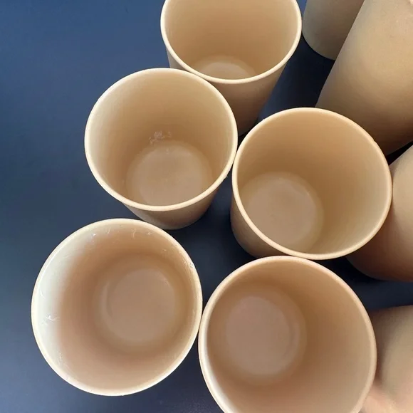 Tupperware Tan Drinkware Set - Picture 5 of 5